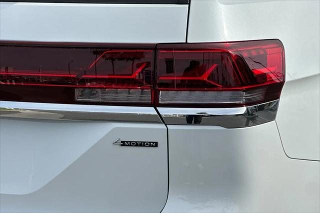 2026 Volkswagen Atlas SE with Technology