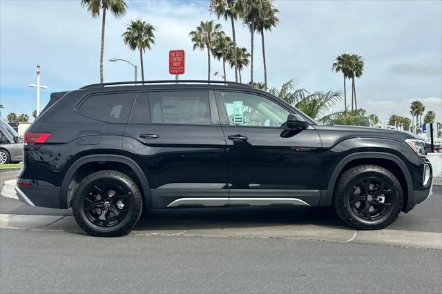 2026 Volkswagen Atlas Peak Edition