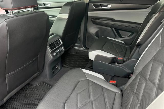 2026 Volkswagen Atlas Peak Edition