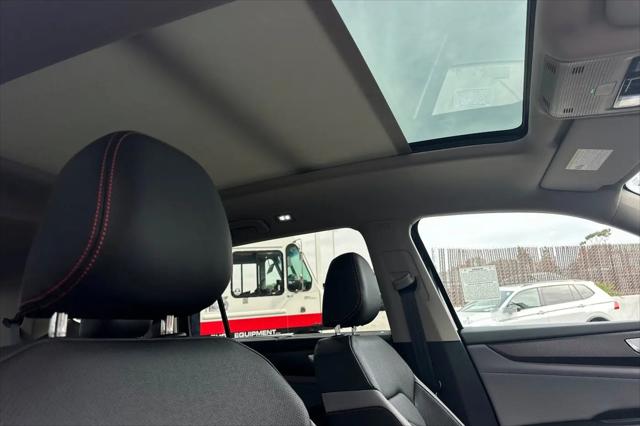 2026 Volkswagen Atlas Peak Edition