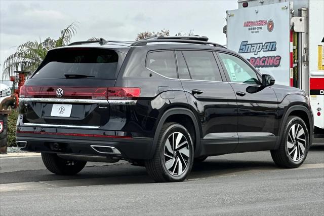 2026 Volkswagen Atlas SE with Technology
