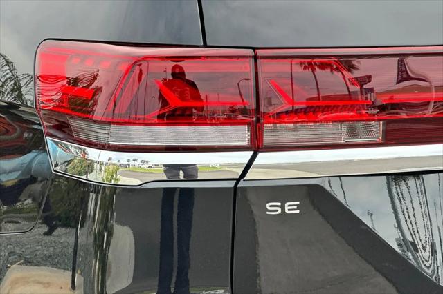 2026 Volkswagen Atlas SE with Technology