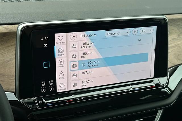 2026 Volkswagen Atlas SE with Technology