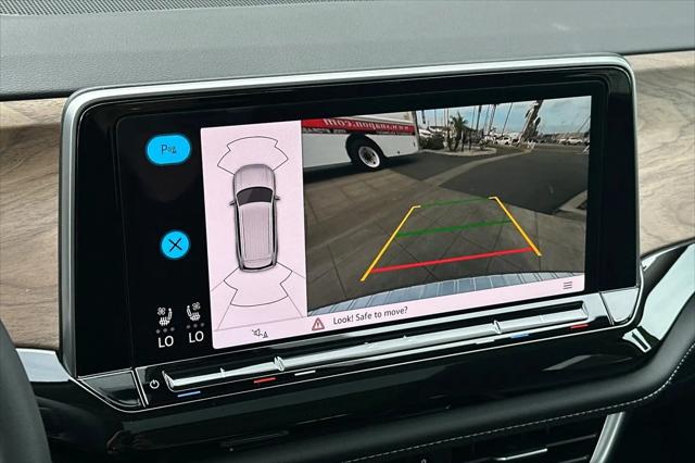 2026 Volkswagen Atlas SE with Technology
