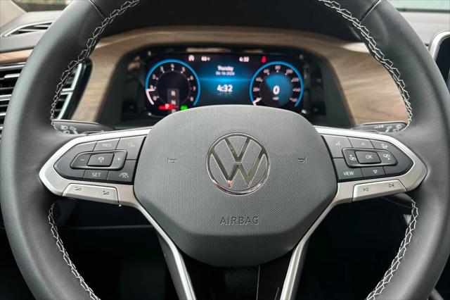 2026 Volkswagen Atlas SE with Technology