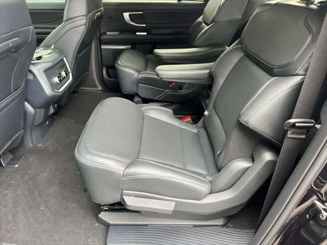 2026 Ford Expedition Max Platinum MAX