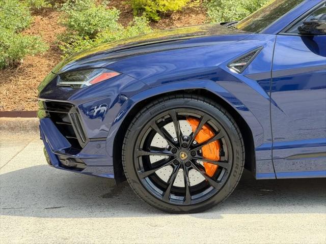 2023 Lamborghini Urus S