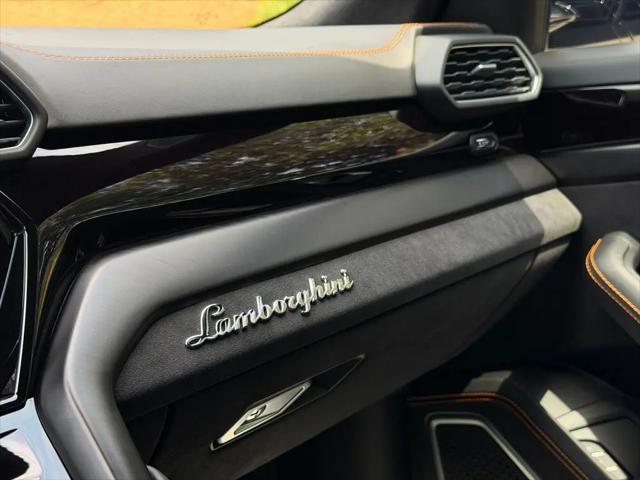 2023 Lamborghini Urus S
