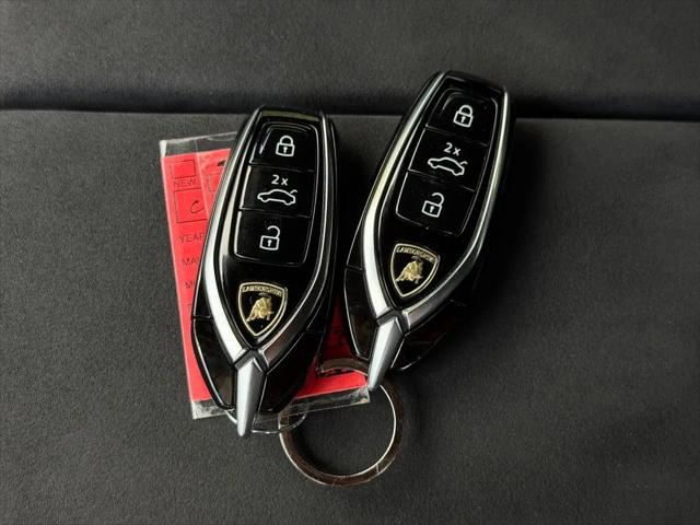 2023 Lamborghini Urus S