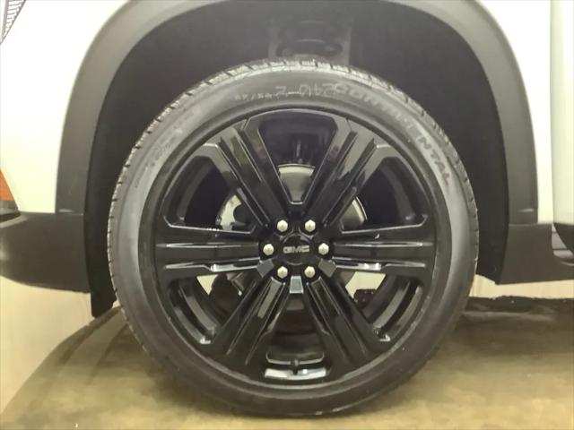2026 GMC Acadia Elevation AWD