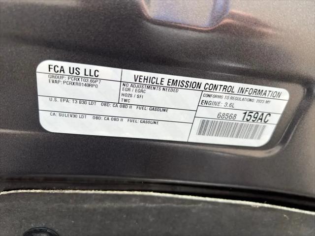 2023 Chrysler Pacifica Touring L