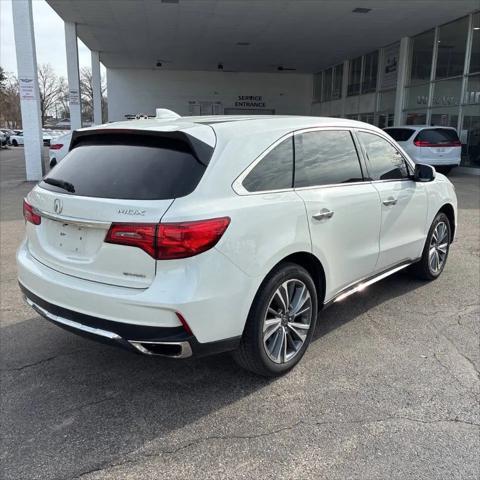 2017 Acura MDX w/Technology Package