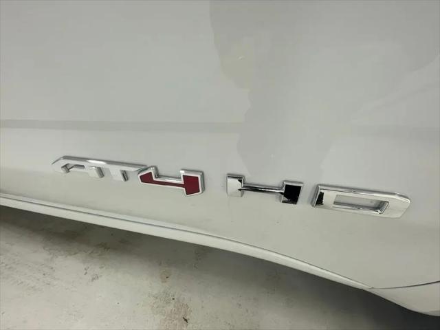 2026 GMC Sierra 2500HD Crew Cab, Standard Bed, AT4, 4WD