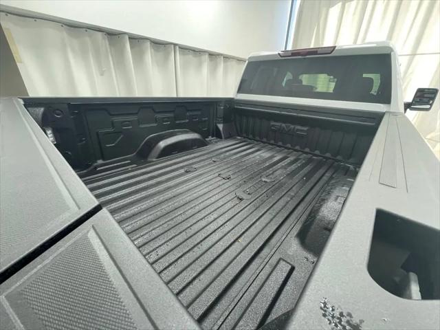 2026 GMC Sierra 2500HD Crew Cab, Standard Bed, AT4, 4WD