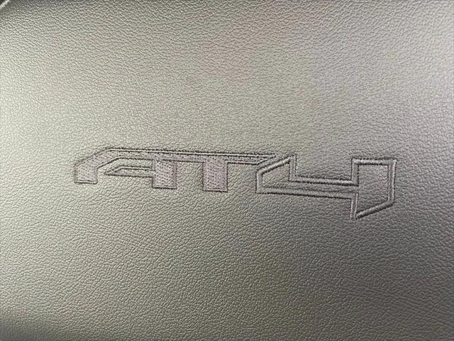 2026 GMC Sierra 2500HD Crew Cab, Standard Bed, AT4, 4WD