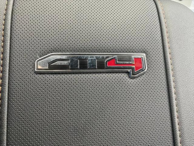 2026 GMC Sierra 2500HD Crew Cab, Standard Bed, AT4, 4WD