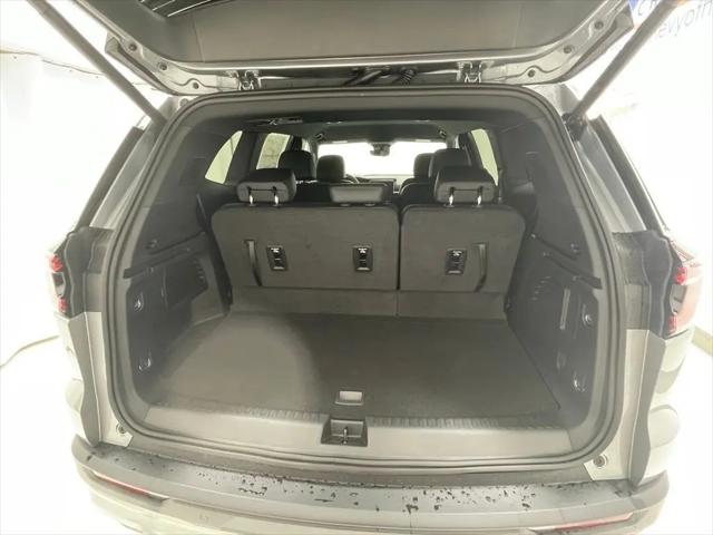 2026 GMC Acadia Elevation AWD