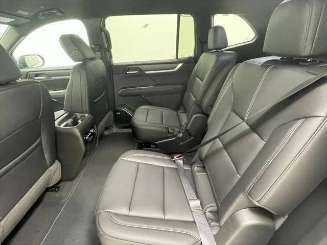 2026 GMC Acadia Elevation AWD