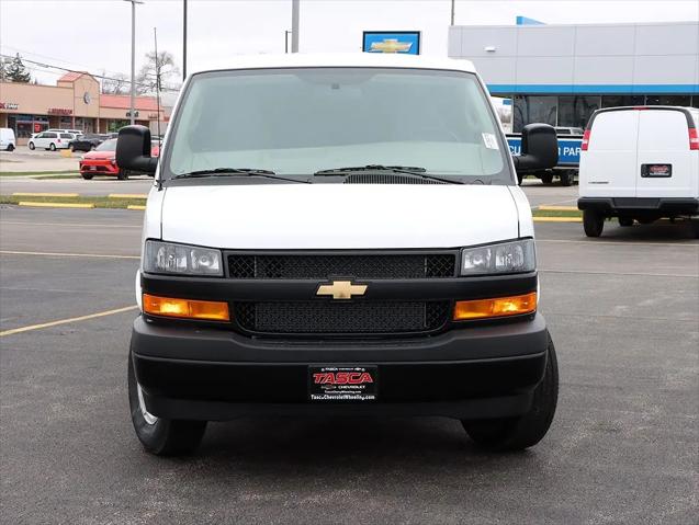 2026 Chevrolet Express Cargo Van 2500 Regular Wheelbase, WT, RWD