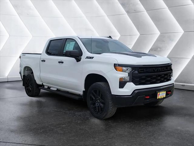 2023 Chevrolet Silverado 1500 4WD Crew Cab Short Bed Custom Trail Boss
