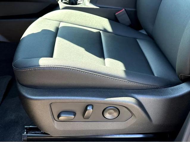 2026 Chevrolet Colorado LT, RWD