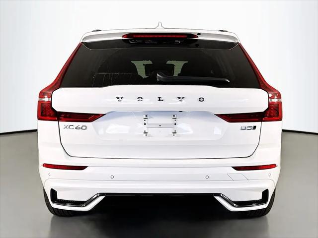 2026 Volvo XC60 B5 Core