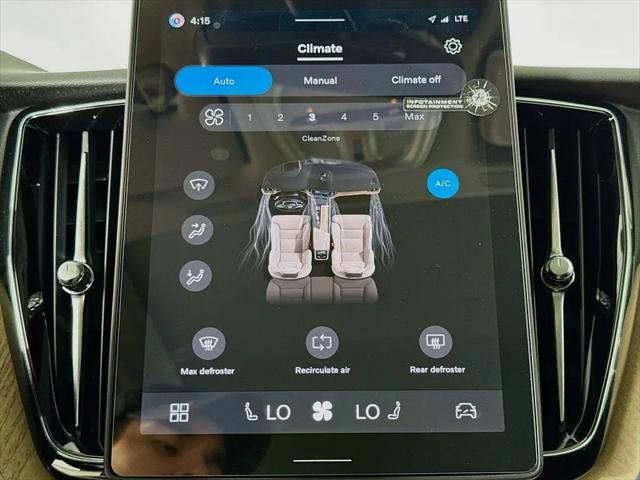 2026 Volvo XC60 B5 Core