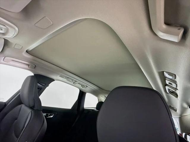 2026 Volvo XC60 B5 Core