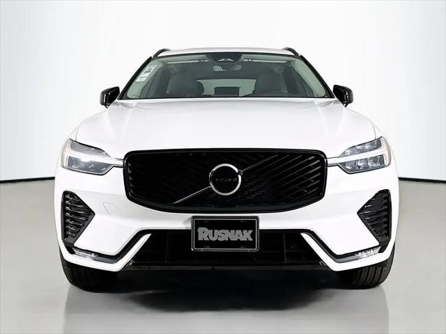 2026 Volvo XC60 B5 Core