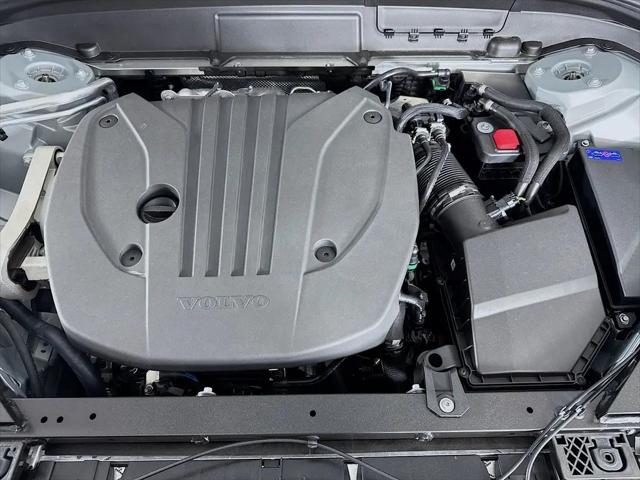 2026 Volvo XC60 B5 Ultra