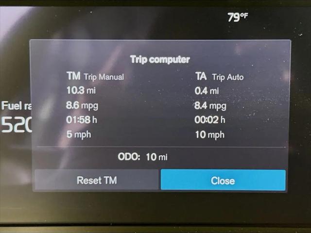 2026 Volvo XC40 Core, B5 AWD Gas (mild hybrid), Dark