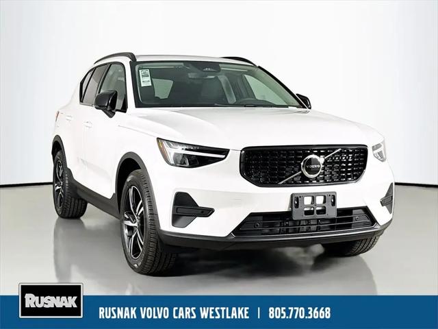 2026 Volvo XC40 Core, B5 AWD Gas (mild hybrid), Dark for sale in Thousand Oaks, CA