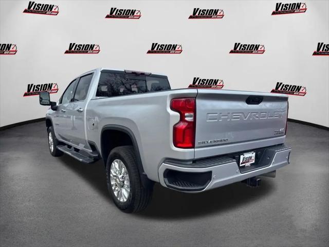 2022 Chevrolet Silverado 2500HD 4WD Crew Cab Standard Bed High Country