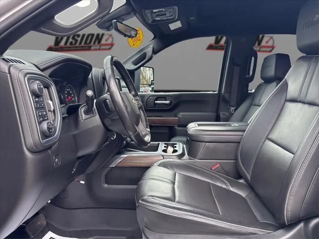 2022 Chevrolet Silverado 2500HD 4WD Crew Cab Standard Bed High Country