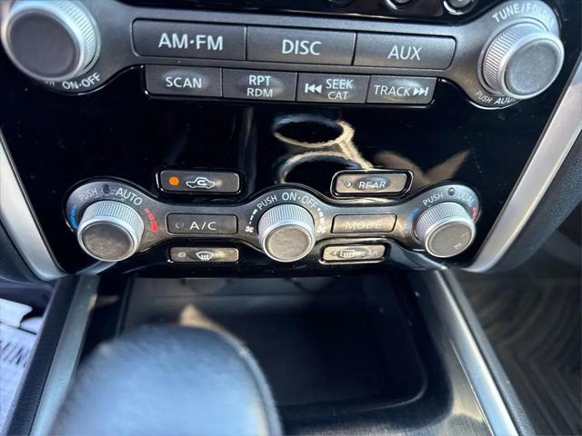 2015 Nissan Pathfinder SV