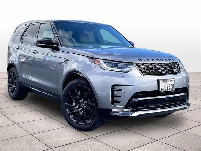 2025 Land Rover Discovery P300 Dynamic SE