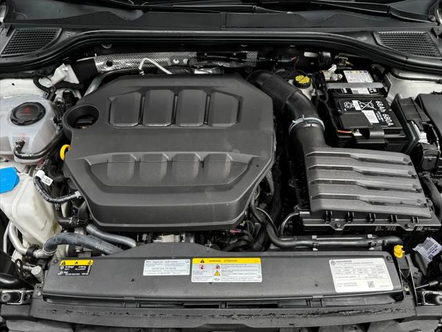 2024 Volkswagen Golf R 2.0T