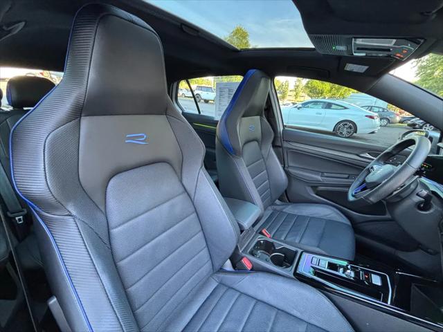 2024 Volkswagen Golf R 2.0T
