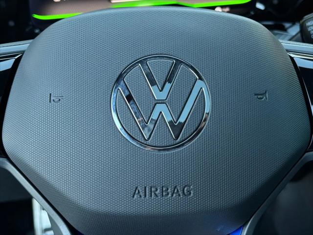 2024 Volkswagen Golf R 2.0T