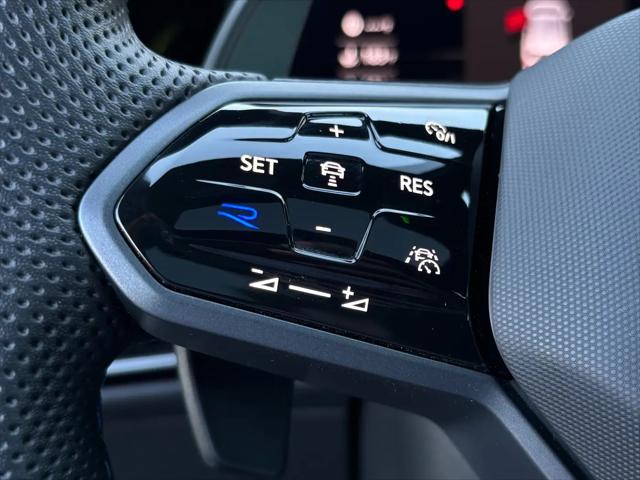 2024 Volkswagen Golf R 2.0T