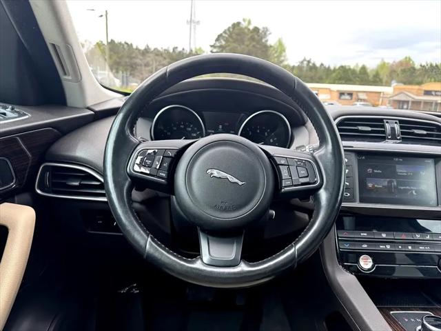 2017 Jaguar F-PACE 35t Prestige