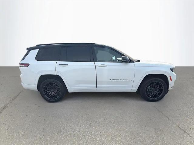 2023 Jeep Grand Cherokee L Summit 4x4