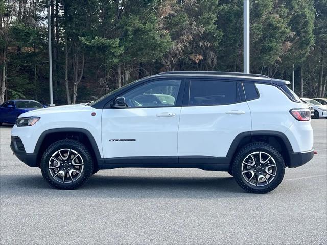 2025 Jeep Compass Trailhawk 4x4