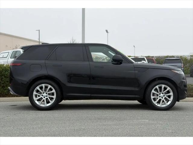2025 Land Rover Range Rover Sport P360 SE