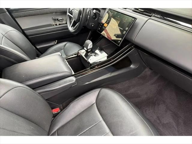 2025 Land Rover Range Rover Sport P360 SE