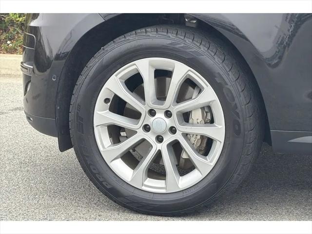 2025 Land Rover Range Rover Sport P360 SE