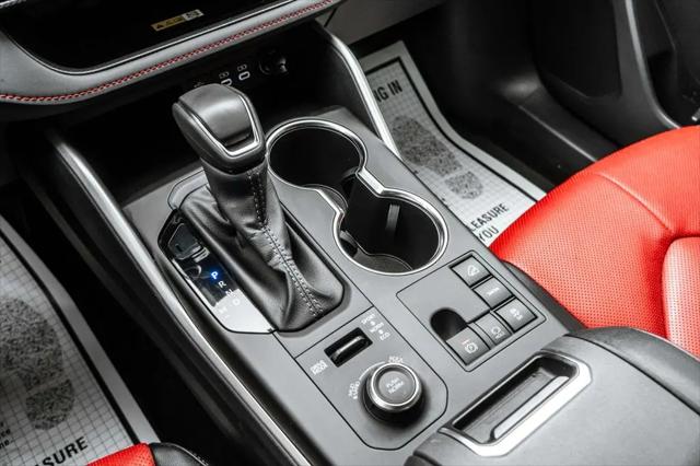 2025 Toyota Highlander XSE