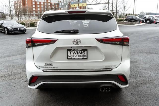 2025 Toyota Highlander XSE