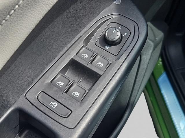 2026 Volkswagen Taos SEL