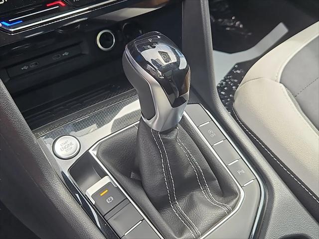 2026 Volkswagen Taos SE